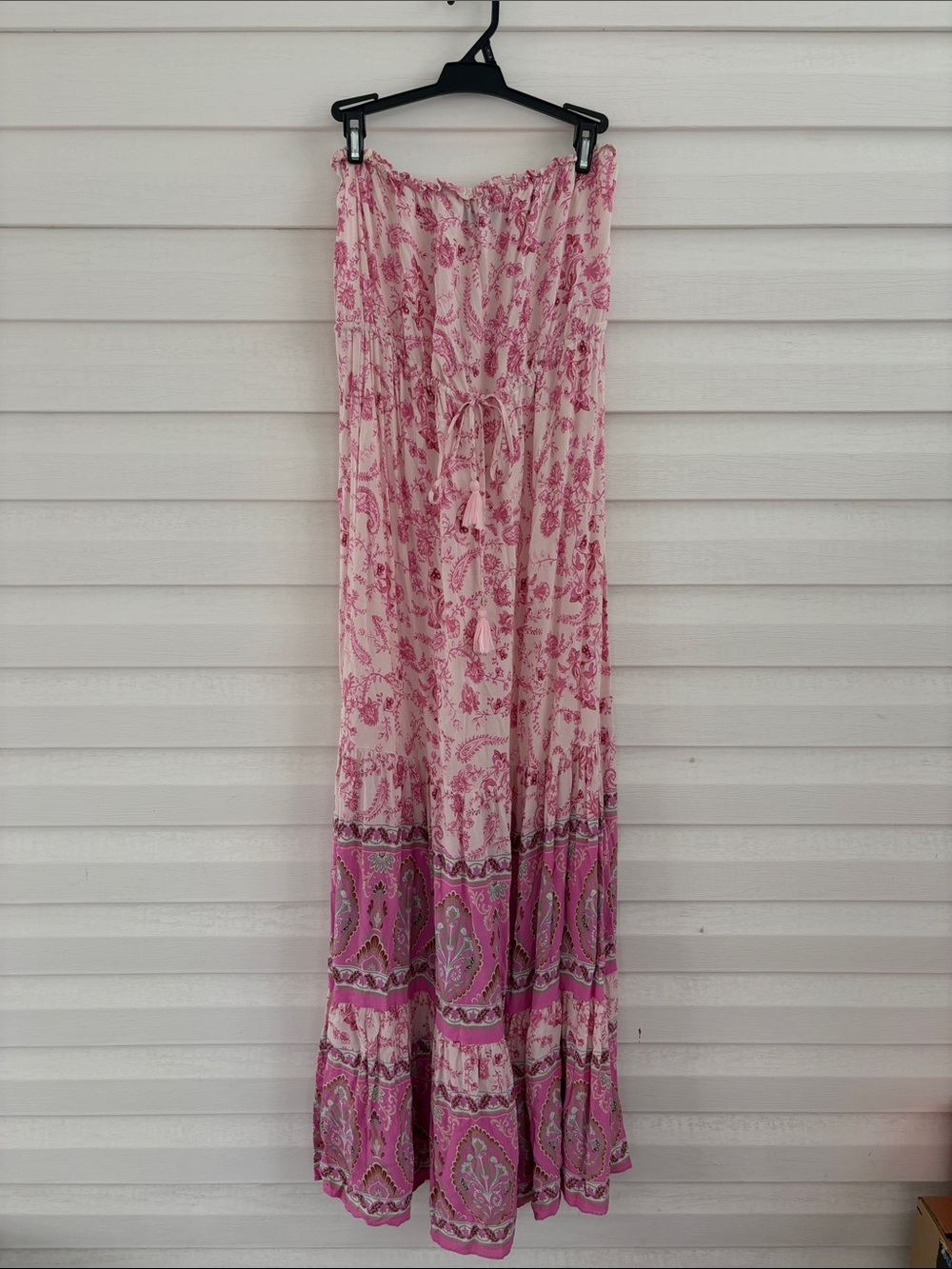 VICI Pink Paisley Strapless Maxi Dress M Boho Resort Floral Summer